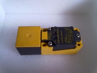 Ni 35 - CP40 -VP4 X 2 turck sensor